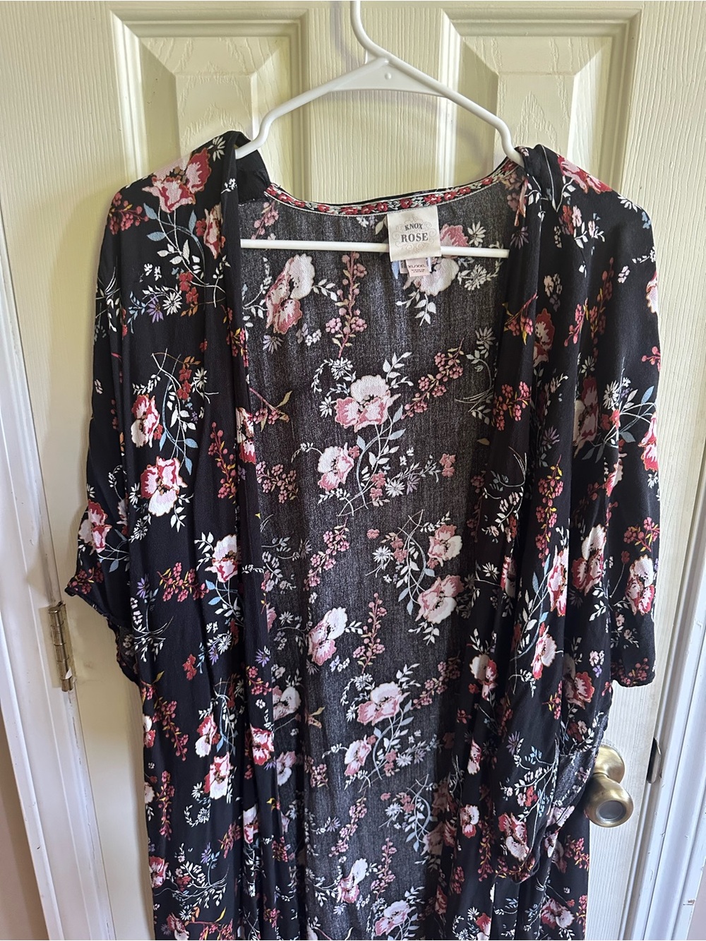 Knox Rose Black Floral Open-Front Kimono